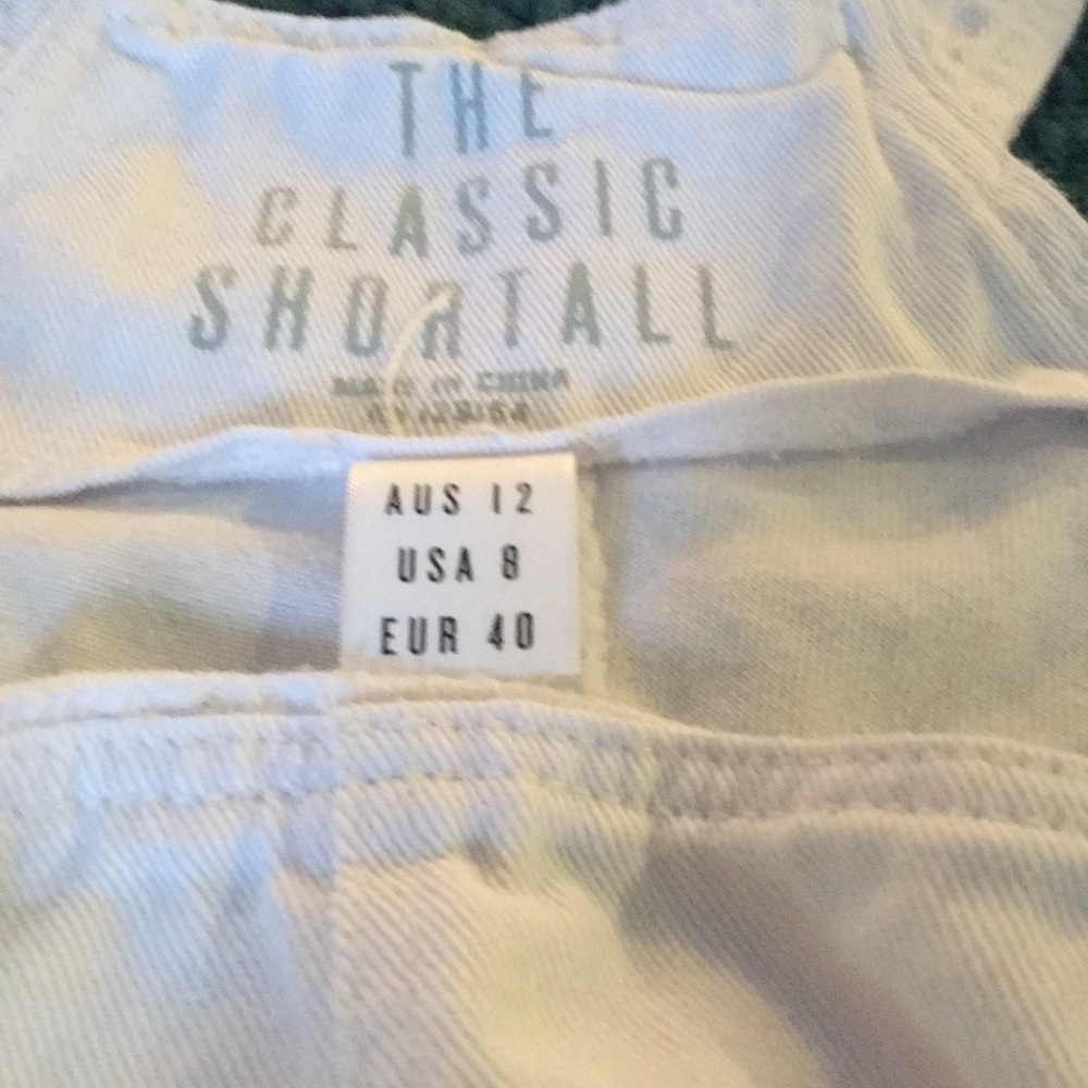 Bid white short overhauls